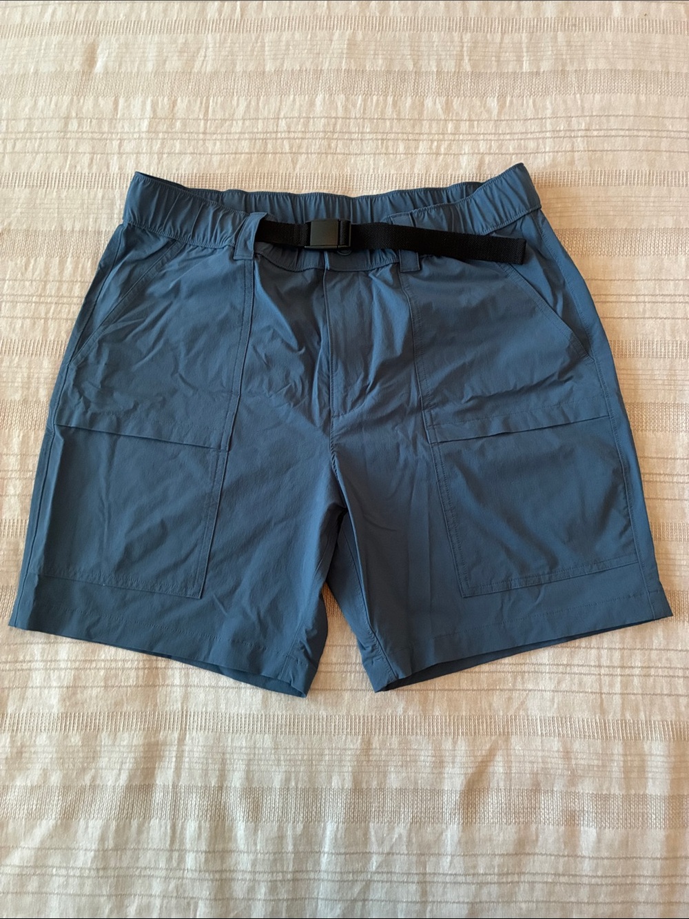 Women’s Blue Casual Utility Shorts with Integrated Webbing Belt